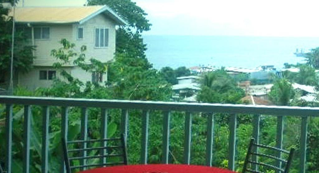 Red Mansion Comfort Inn Honiara Kültér fotó